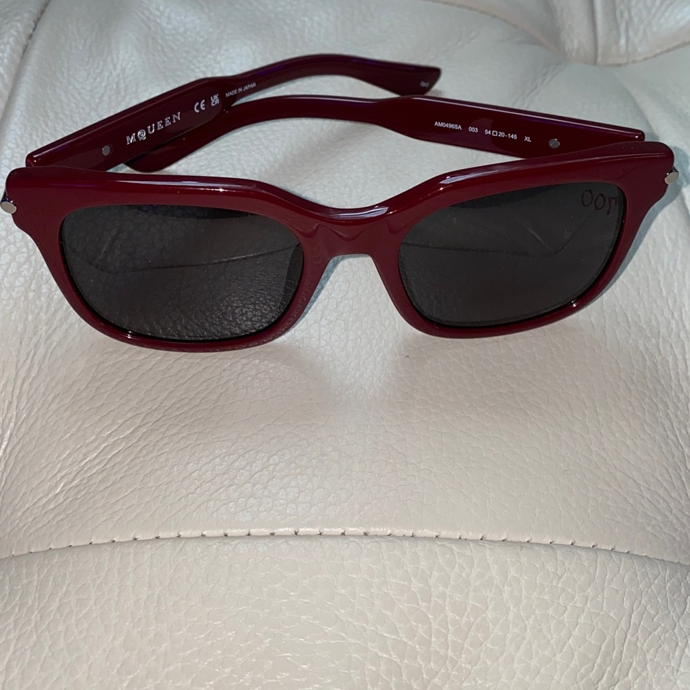 Alexander McQueen Sunglasses New